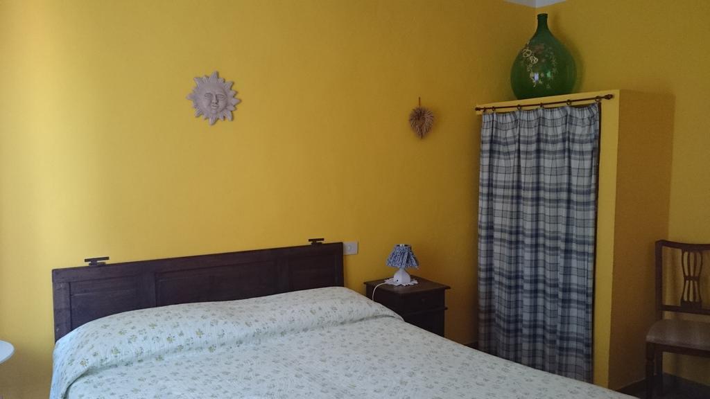 ポッジボンシ Il Casale Bed & Breakfast エクステリア 写真
