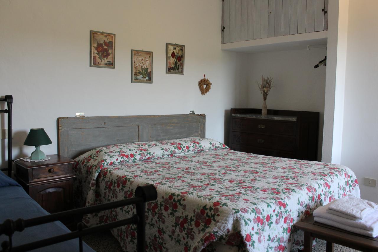 ポッジボンシ Il Casale Bed & Breakfast エクステリア 写真