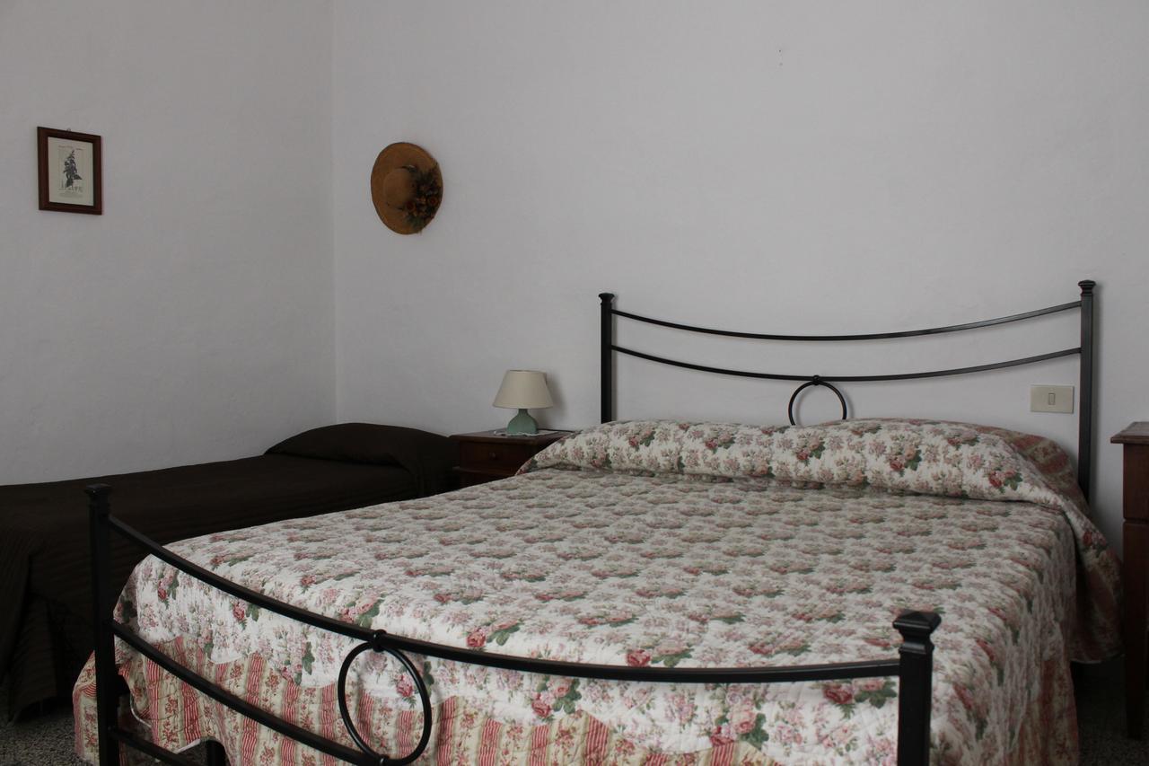 ポッジボンシ Il Casale Bed & Breakfast エクステリア 写真