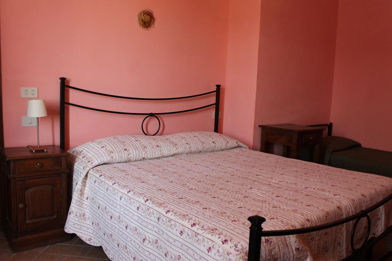 ポッジボンシ Il Casale Bed & Breakfast エクステリア 写真